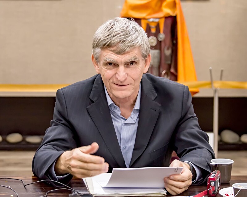Александр Карапац
